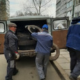 Сбор для утилизации старых шин.
